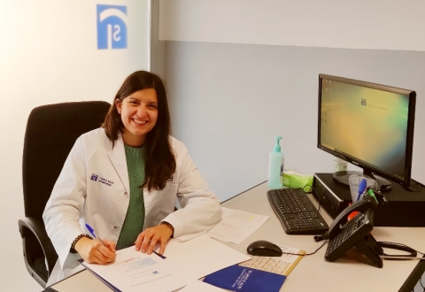 Dra. Katia Martínez - Signatura de'acord de col·laboració amb Clínica Salus Infirmorum Dra. Katia Martínez - Signatura de'acord de col·laboració amb Clínica Salus Infirmorum